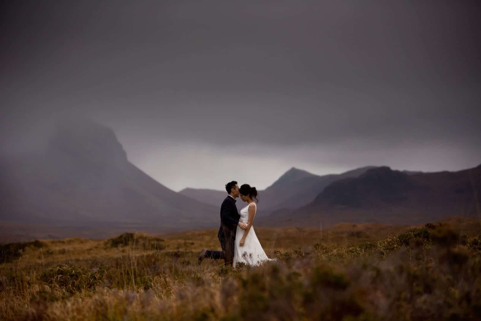 a bride and groom who chose to elope to scotland